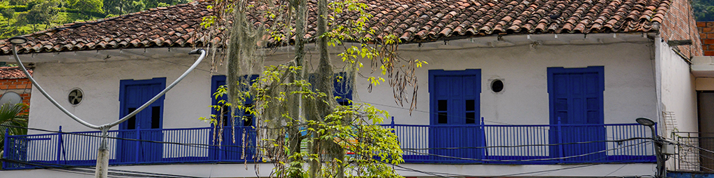 balcon_azul